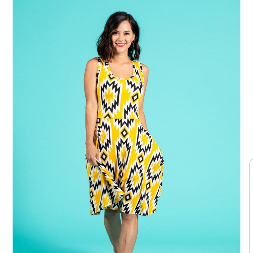 Brand NWT Lularoe Nicki XL
